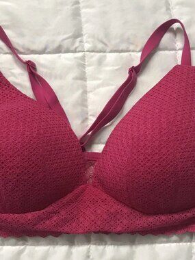 Victoria's Secret Not Lined Perfect Coverage Hot Pink Lace Bra 38D
